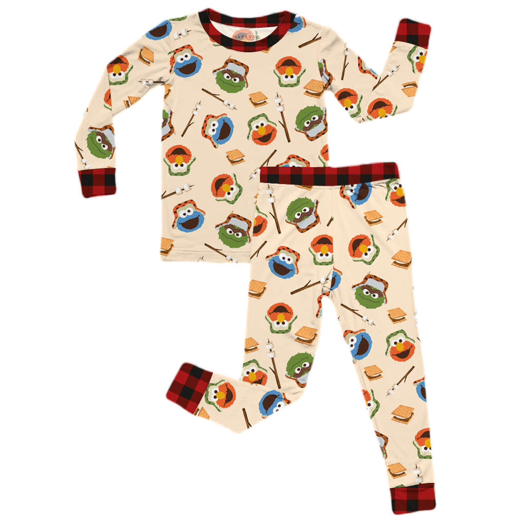Happy Camper Two Piece Lounge Set | Sesame Street