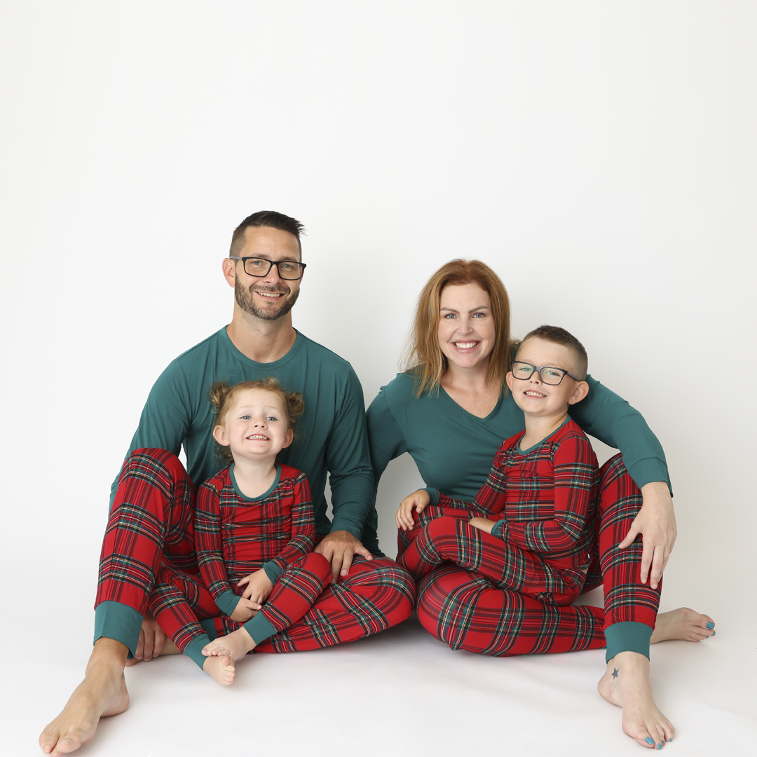 Hanlyn Holiday Plaid Ladies Loungie Set