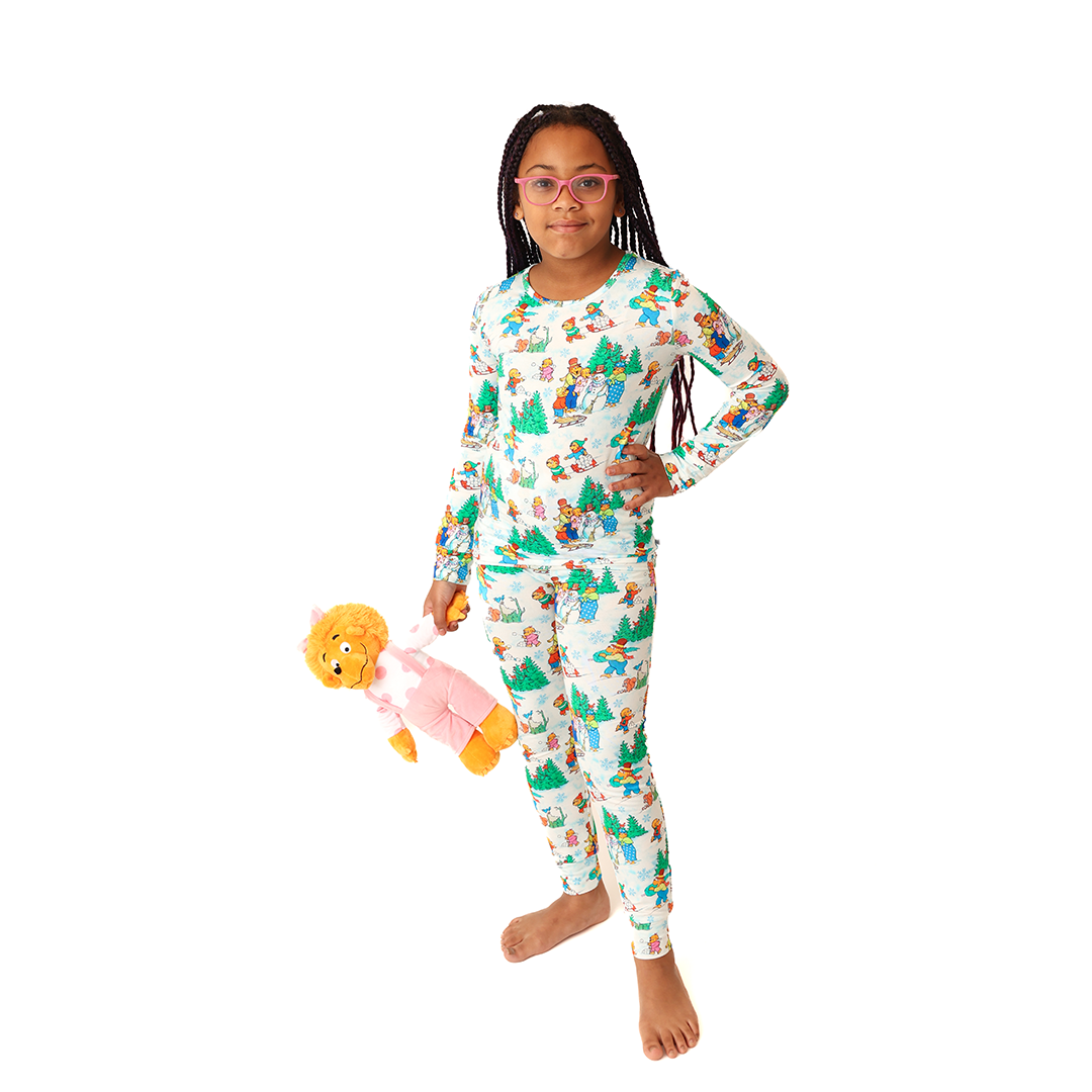 A Berenstain Bears™ Winter Kids Two Piece Lounge Set