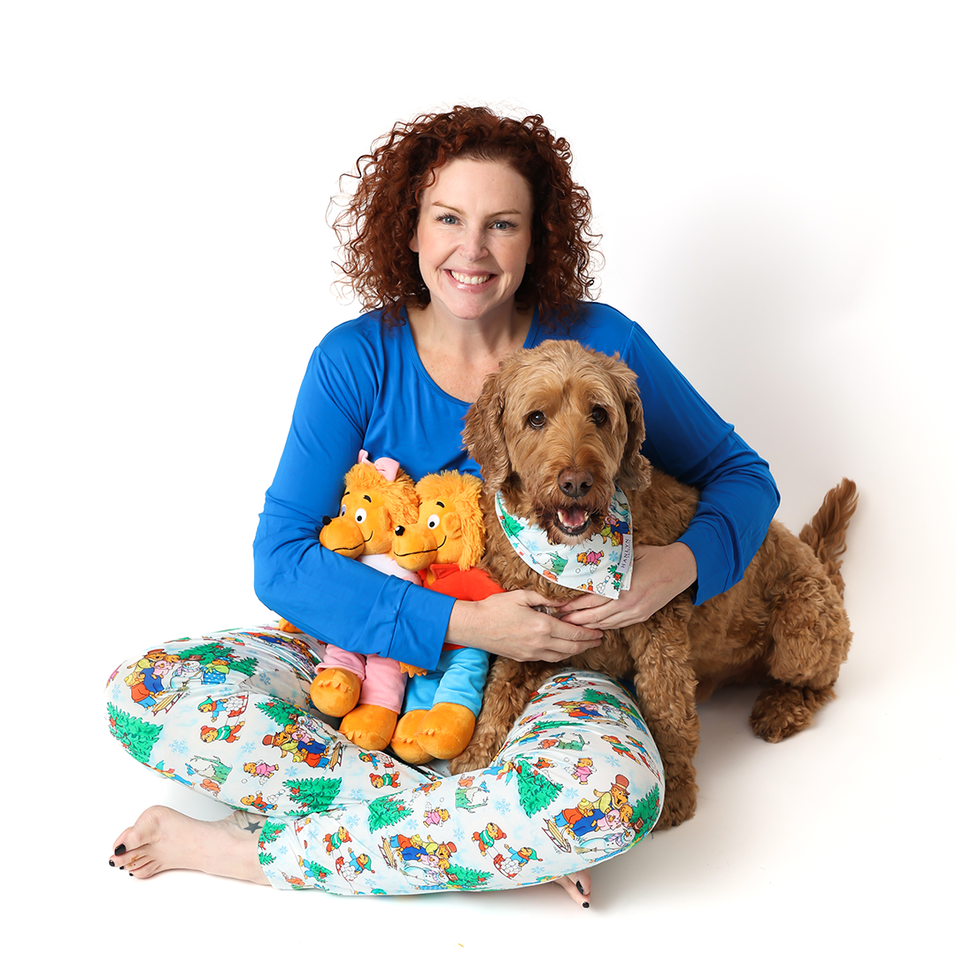 A Berenstain Bears™ Winter Ladies Lounge Set