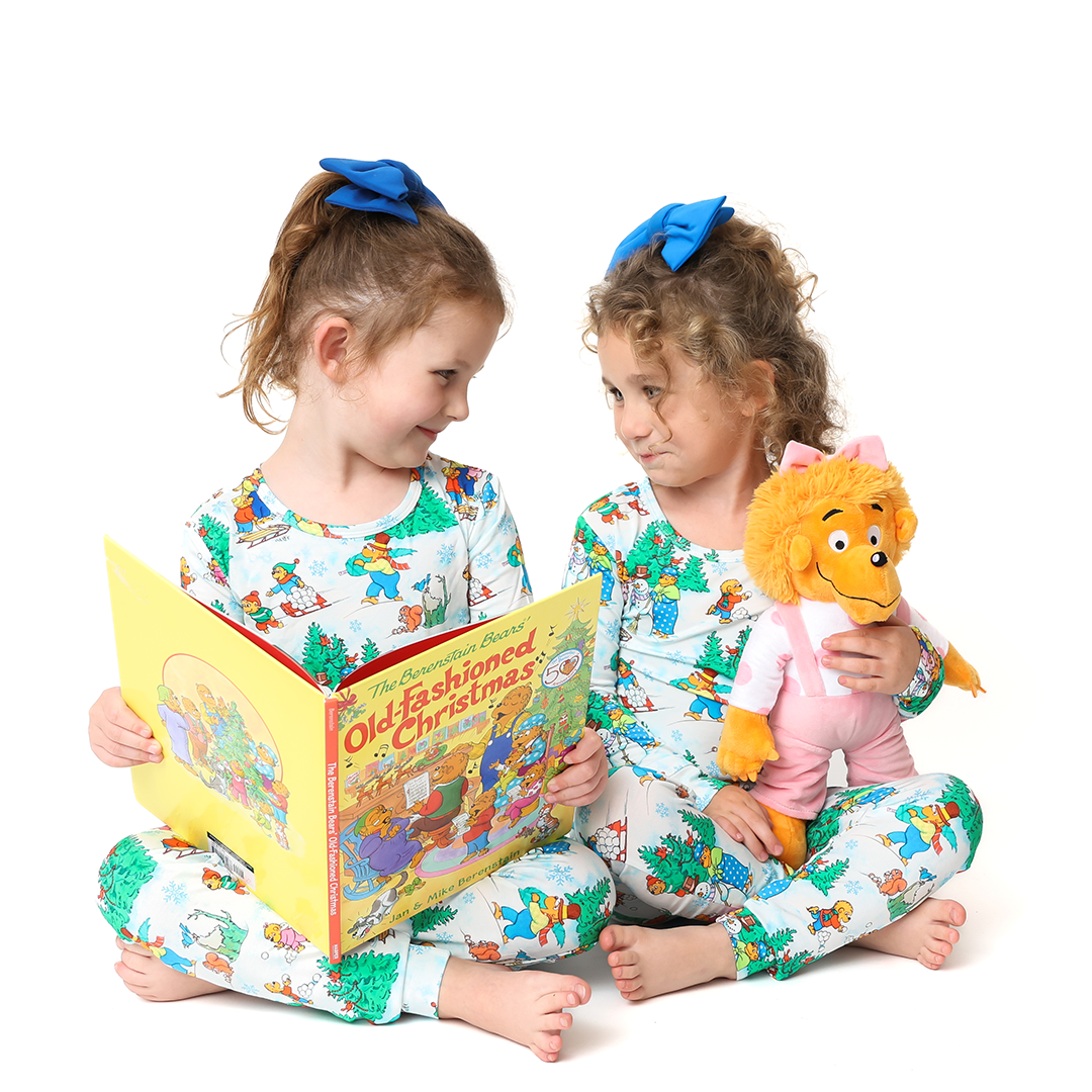 A Berenstain Bears™ Winter Kids Two Piece Lounge Set