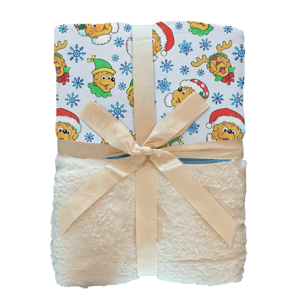 A Bear-y Merry Christmas Family Plush Blanket (85x65)  | The Berenstain Bears™