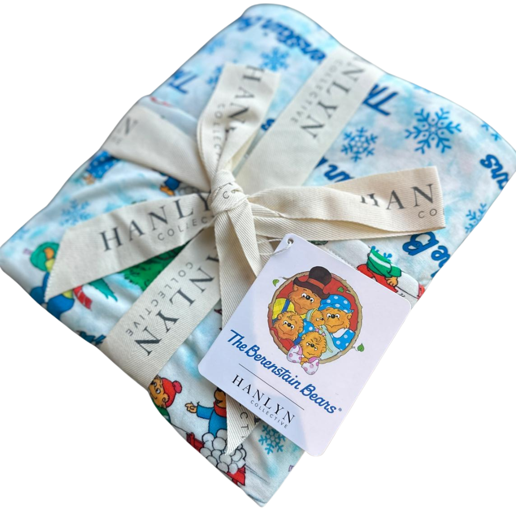 A Berenstain Bears™ Winter Kids Bamboo Blanket