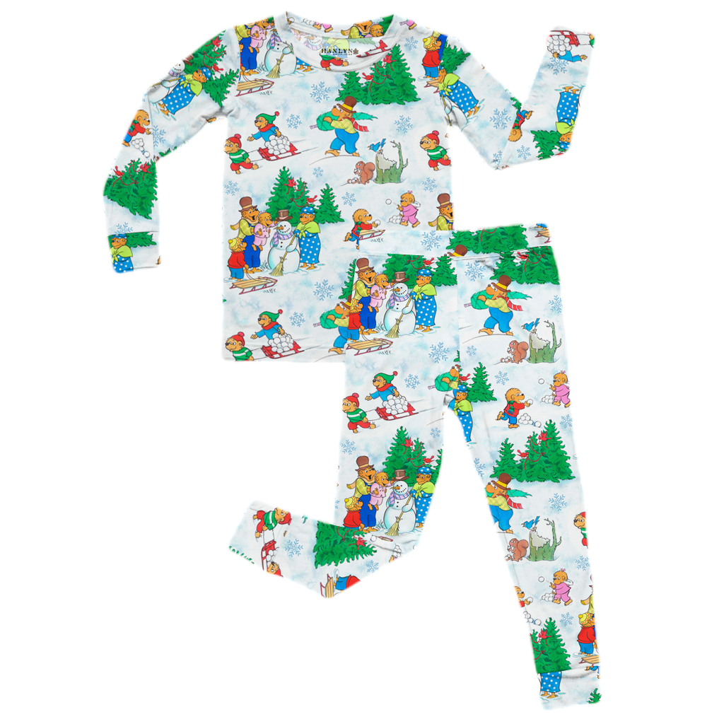 A Berenstain Bears™ Winter Kids Two Piece Lounge Set