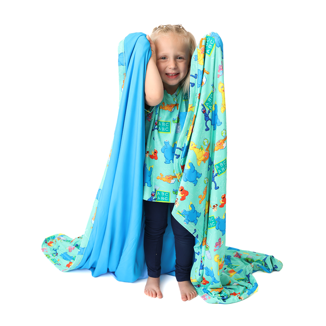 Learning Is FUN Bamboo Adult Blanket (50x65) | Sesame Street
