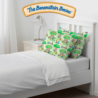 Family Forever Standard Pillow Cases | Berenstain Bears™