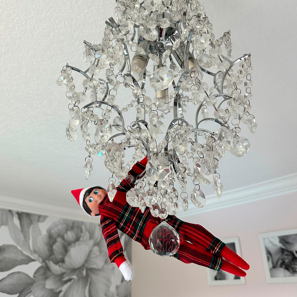 Hanlyn Holiday Plaid ELF loungies