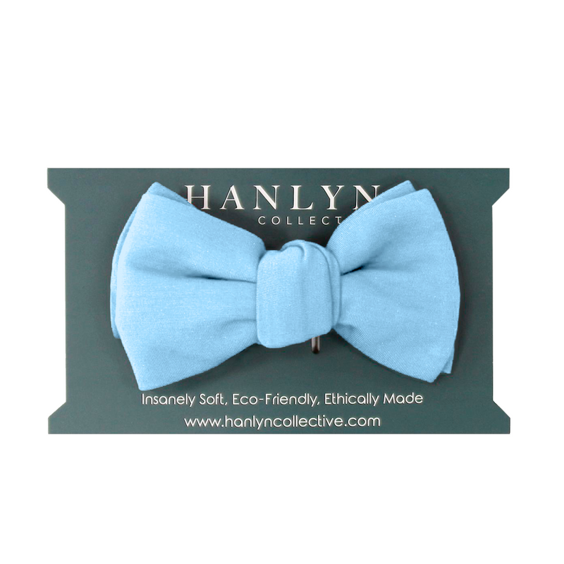 Frostbite Blue Alligator Clip Bow