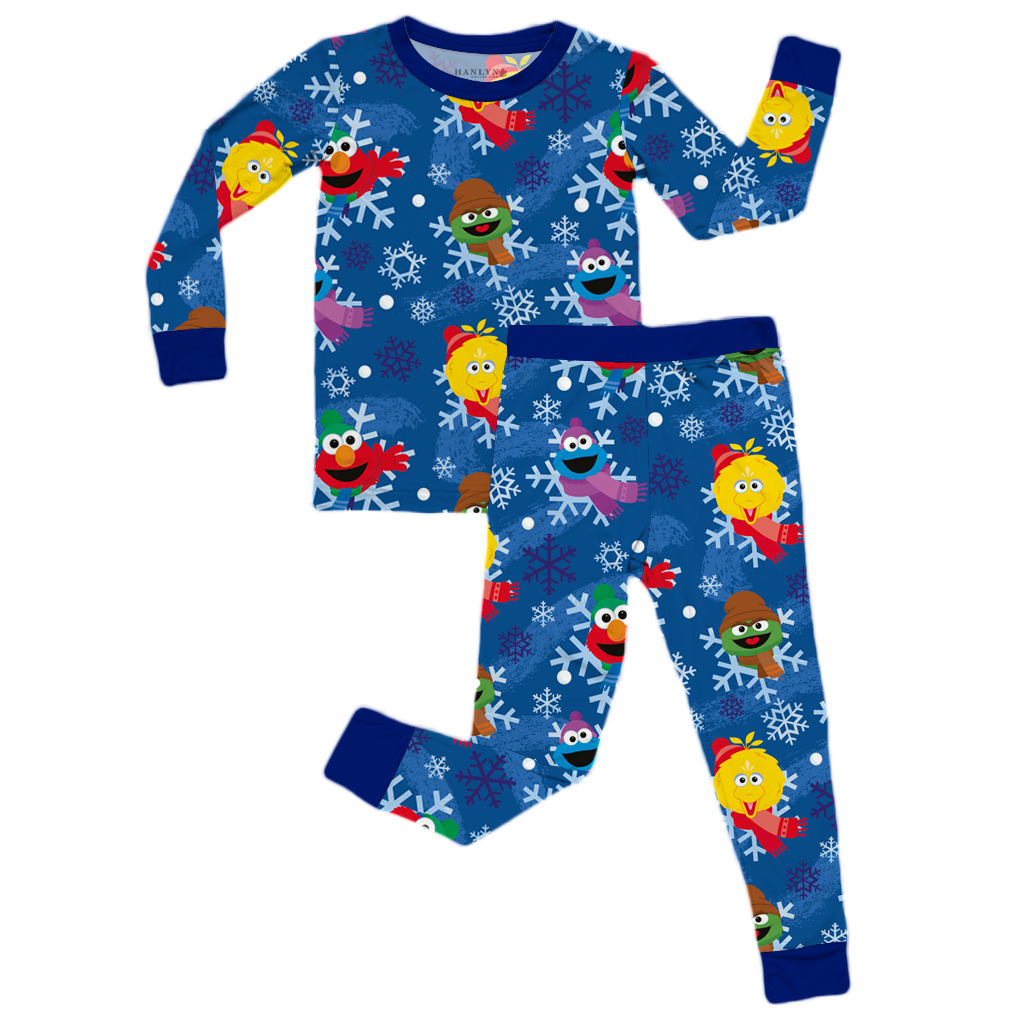 Sesame Snowflakes Ladies Two Piece Lounge Set | Sesame Street