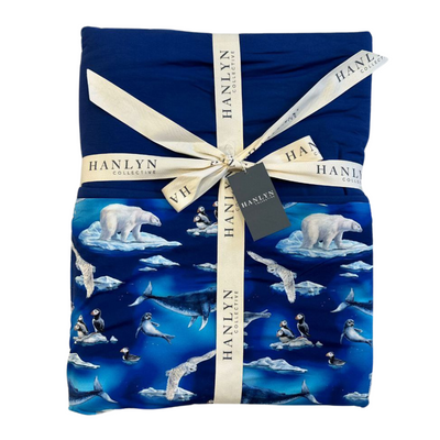 The Arctic Circle plushFamily Bamboo Blanket (50x65)
